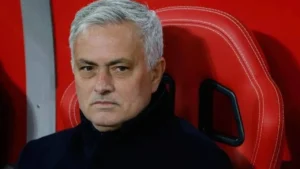 aziz yildirimin vaadiydi fenerbahce mourinho ile anlasti kqia cover.jpg