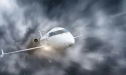 bir haftada 3 siddetli turbulans uzmanlar acikladi turbulans vakalari neden artiyor xiac cover.png