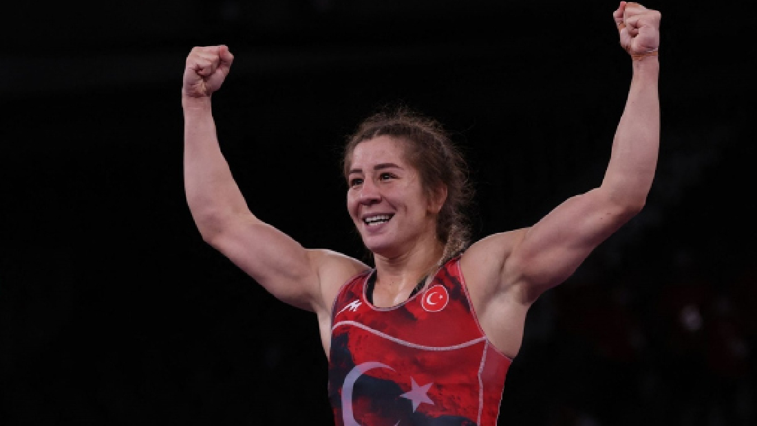 yasemin adar