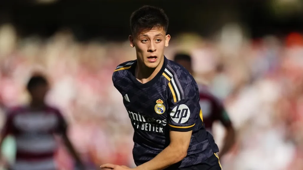 carlo ancelottiden arda gulere buyuk ovgu cene cover.jpg