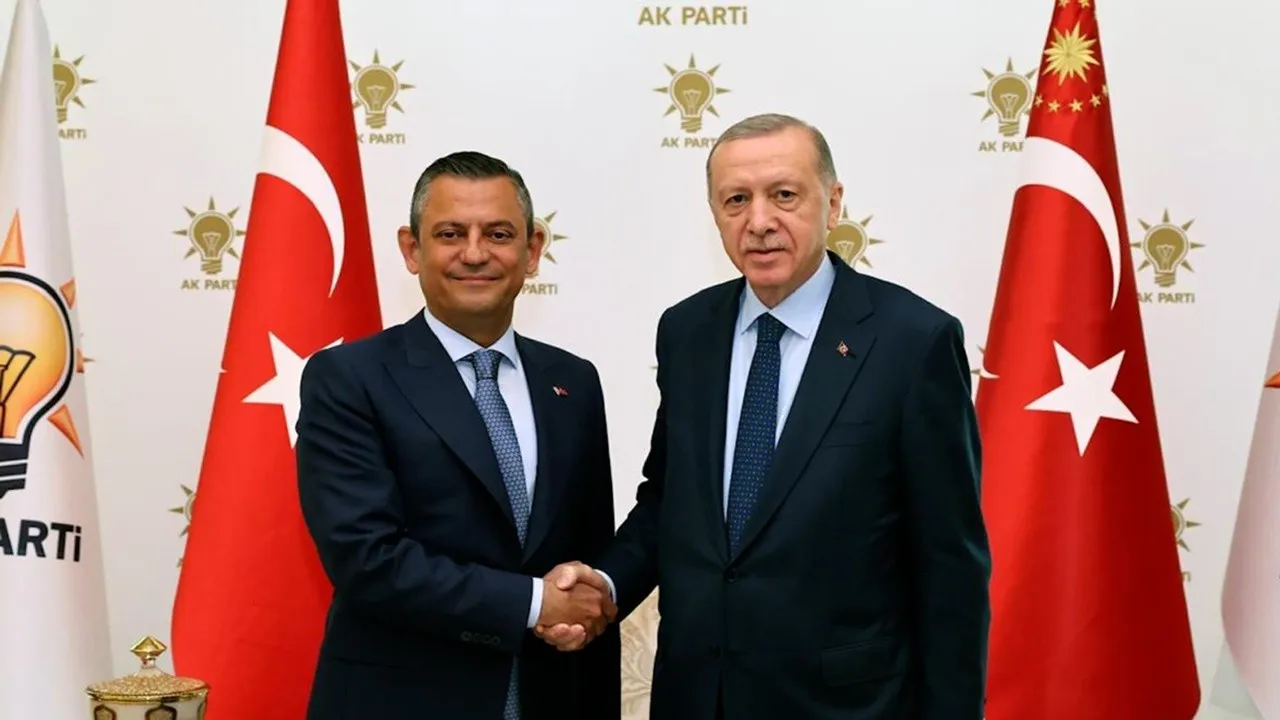 chp lideri ozgur ozel chp genel merkezini ziyaret edecek olan erdogana 5 maddelik dosya hazirladi asbd cover.jpg