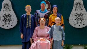 thumbs b c 9282d8c816b52a1550c072e9ab1fddfb