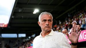 20139245 0 329 4499 2533