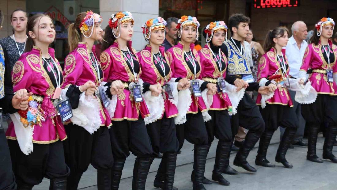 32 uluslararasi akcaabat muzik ve halkoyunlari festivali 1