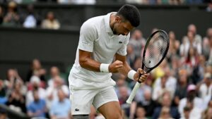 Djokovic Wimbledon da ceyrek finale yukseldi