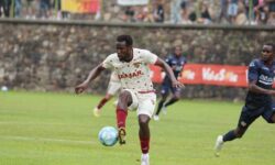 Goztepe de Mame Diouf la yollar ayrildi