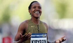 Kenyadan faith kipyegon 1500 metrede yeni dunya rekoru kirdi
