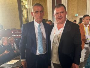 Manisa FK Baskani Mevlut Aktan istifa etti