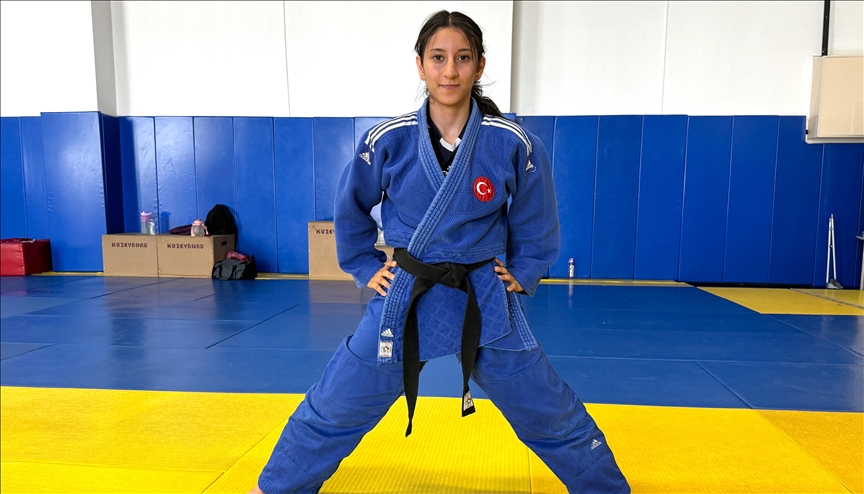 Milli kurascilar yeni sampiyonluklar pesinde