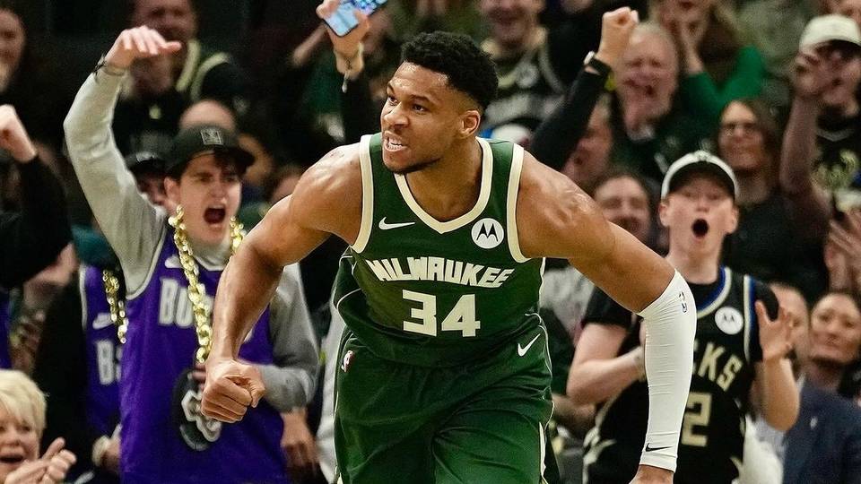 Nijeryali Yunan basketbol yildizi Giannis Paris Olimpiyatlari gecit torenine onculuk edecek