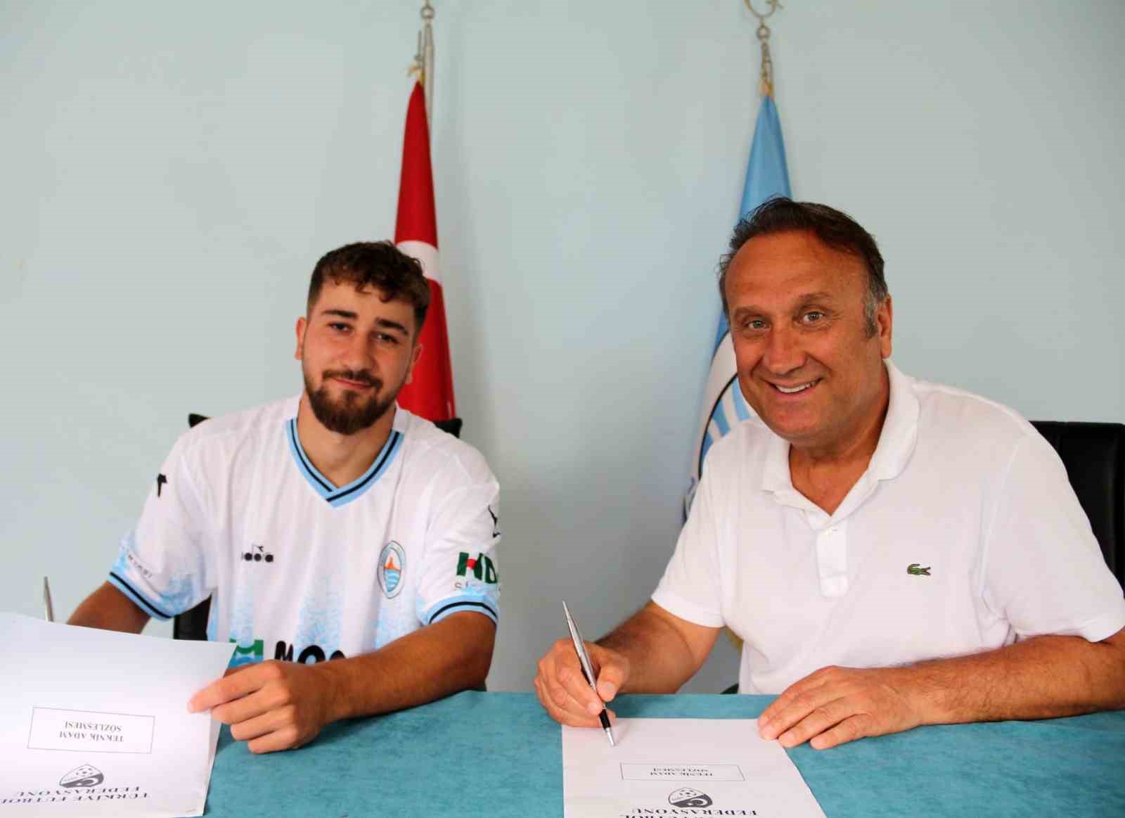 Pazarspor Goktug Yilmaz in sozlesmesini yeniledi