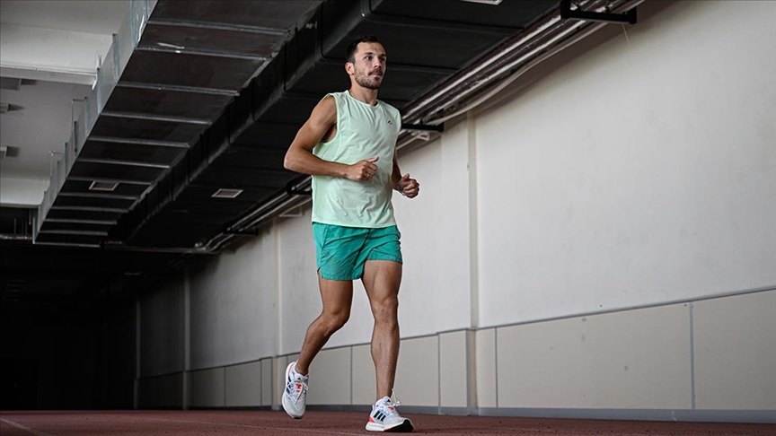 Pentatlonda tarihi olimpiyat kotasi ni kazanan Bugra unal bu kez tarihi madalya pesinde