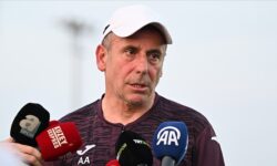 Trabzonspor Teknik Direktoru Abdullah Avci Macaristan kampindan keyif aliyor