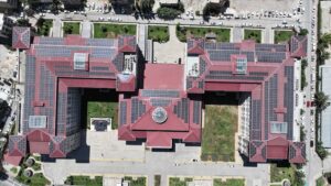 adiyaman valiligi enerjisini gunesten aliyor