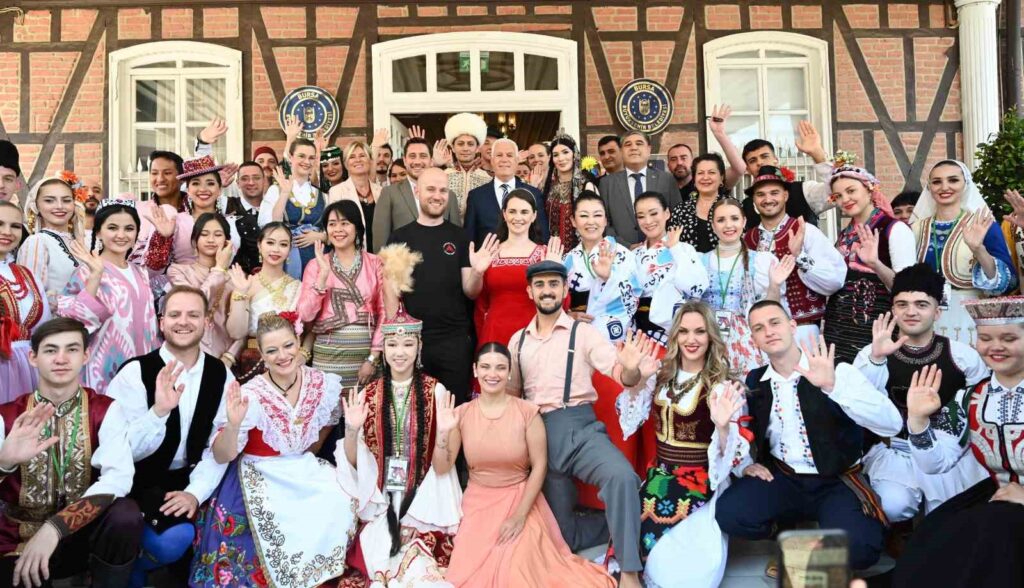 altin karagoz ekiplerinden baskan bozbeye ziyaret