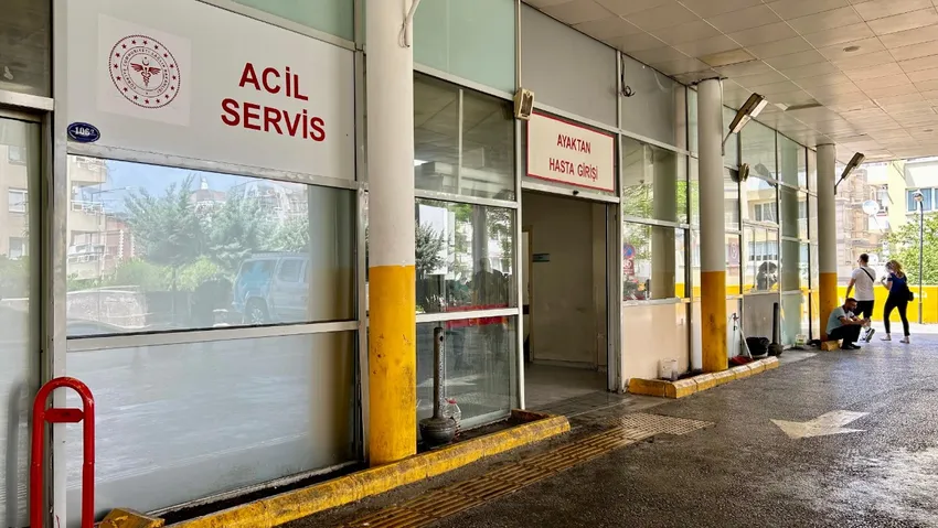 aw238145 04 ckik cover.jpg