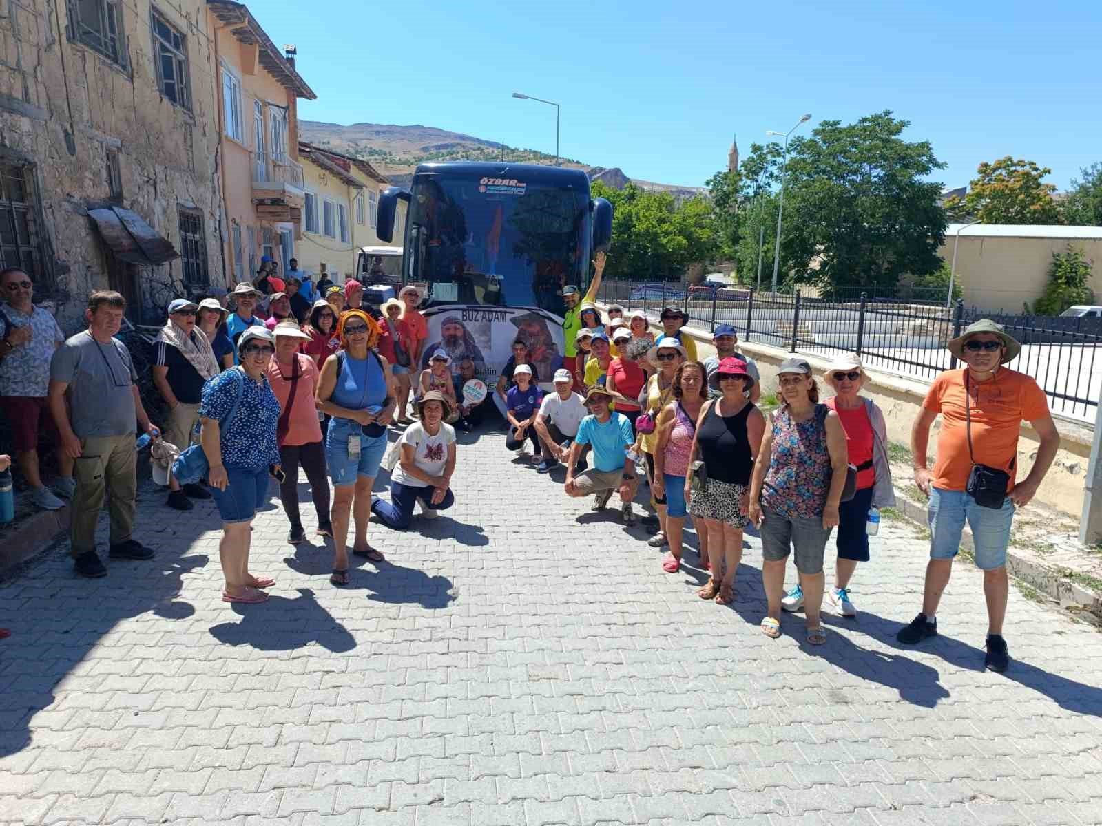batidan doguya turizm gocu