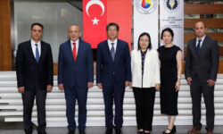 cinli BYD firma yetkilileri manisa ziyaret