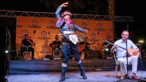 denizliler yaz boyu muzik ziyafeti yasayacak