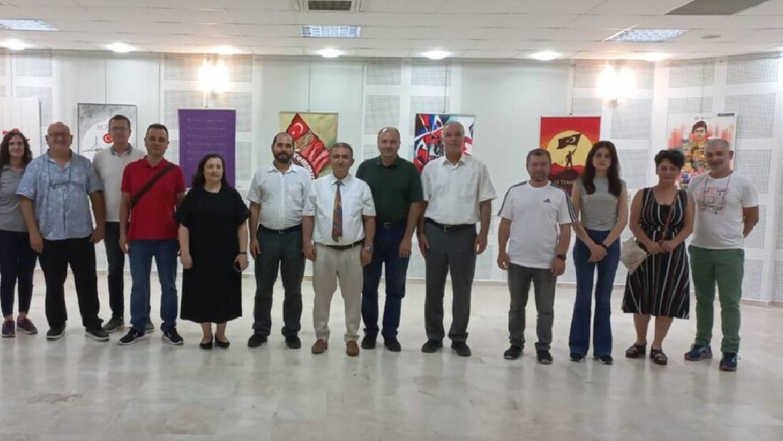 dpu de karma poster sergisi