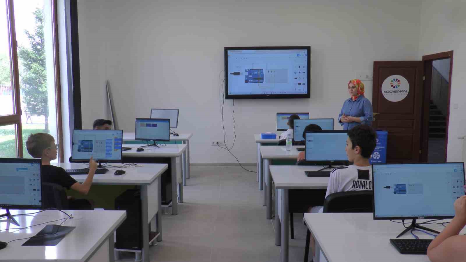 gelecegin bayraktarlari