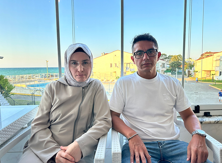 hesamali diye havuza alinmayan kadin