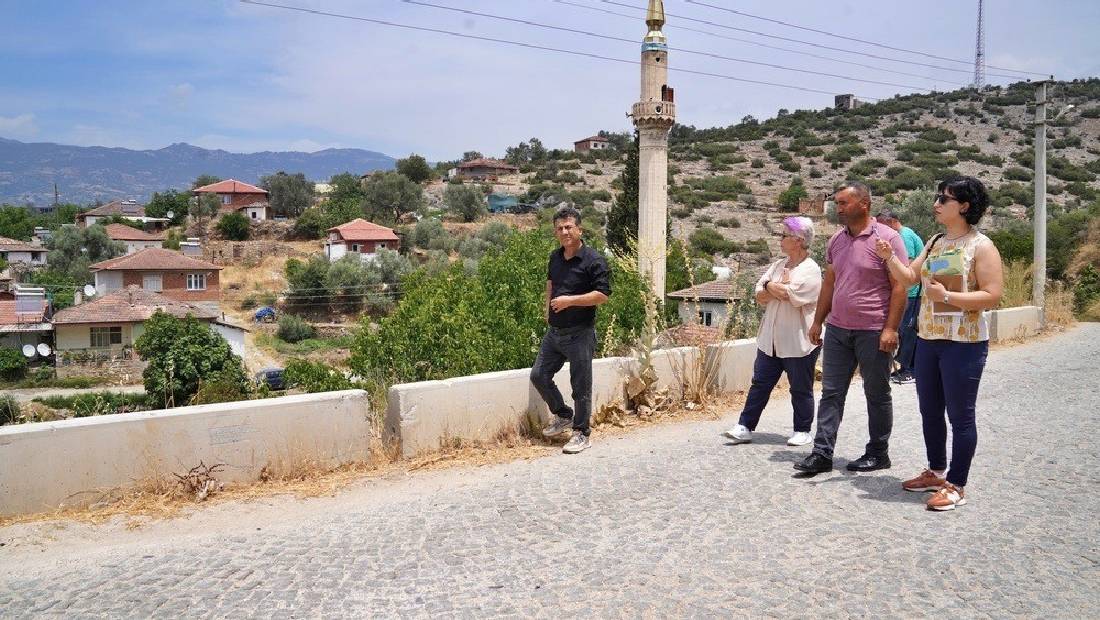 izmirin koyleri korunarak kalkinacak