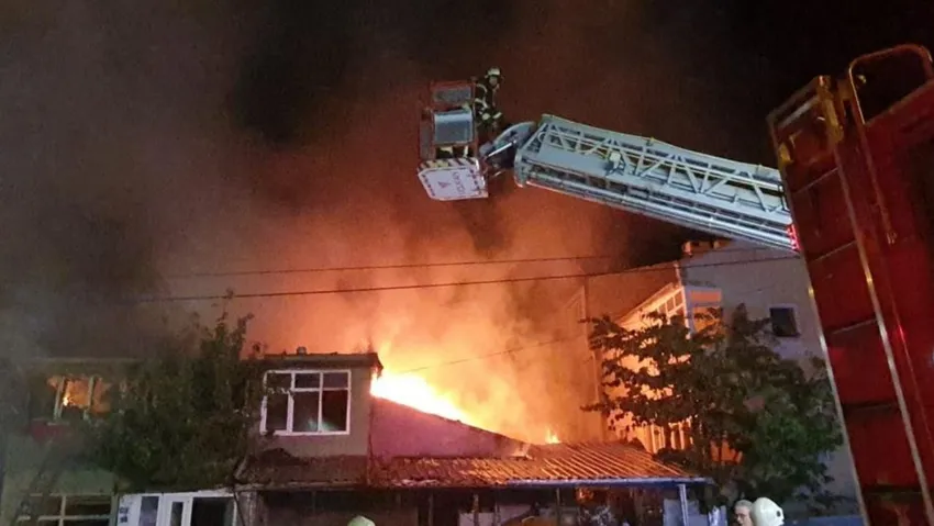 kapak 7 jqgl cover.jpg