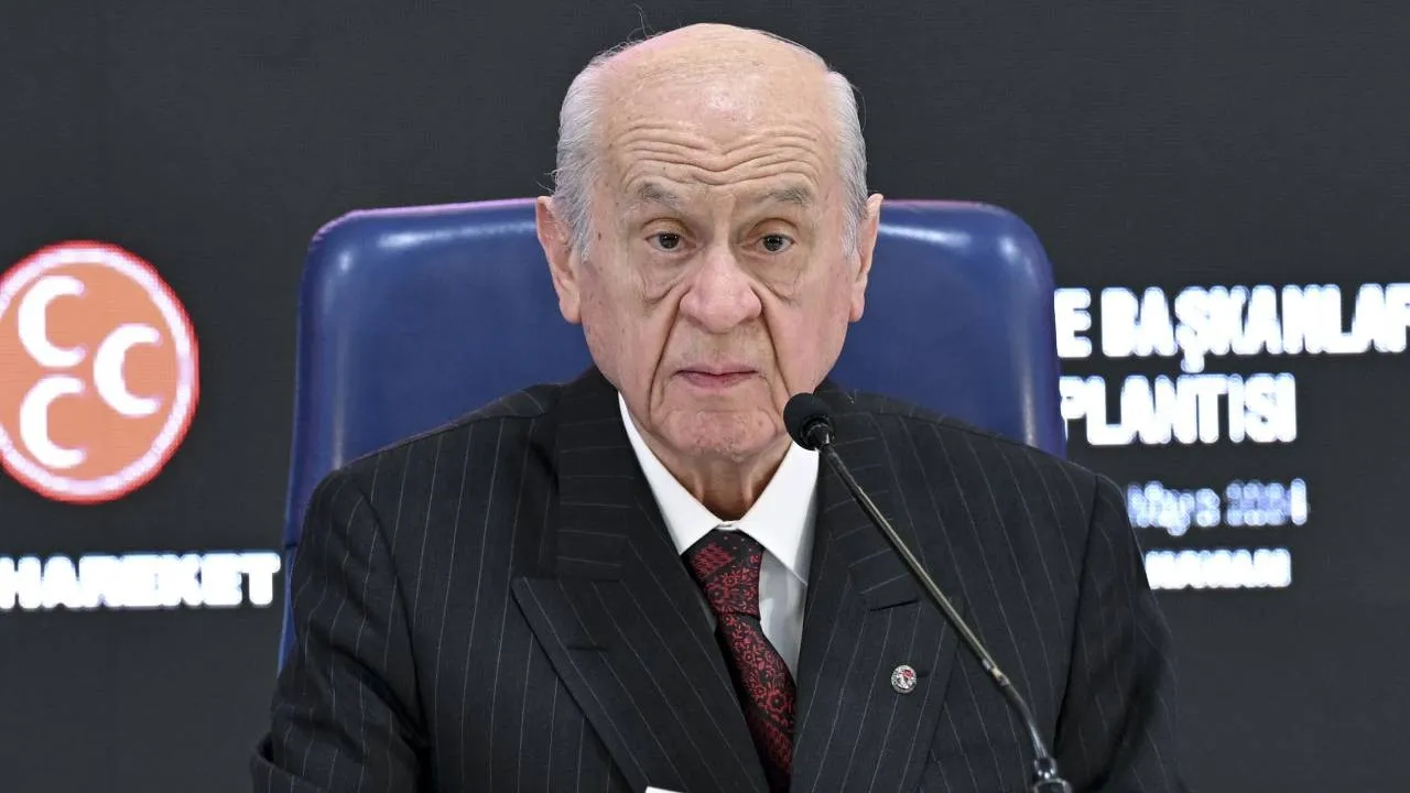 mhp lideri bahceliden surpriz basin toplantisi lyra cover.jpg