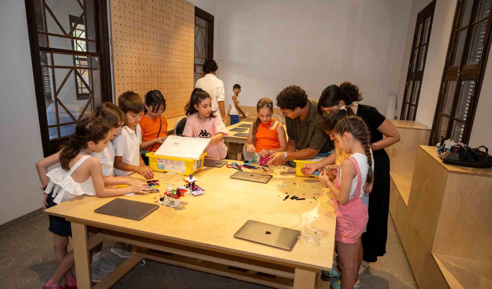 stem laboratuvarinda