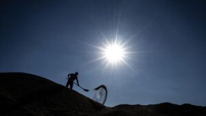 thumbs b c 75e3503f982763b6334db9c801cf3c90