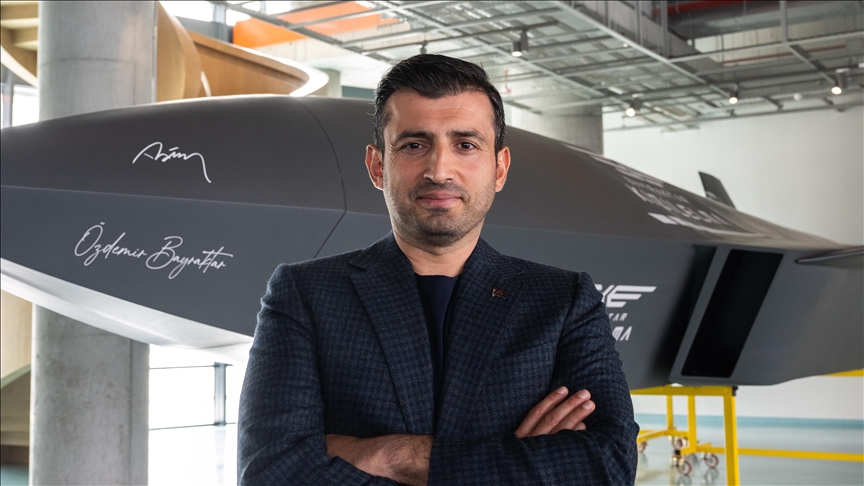 thumbs b c 8090932784fe363fa051d50dea2a3f37