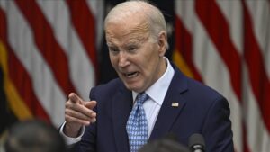 thumbs b c 910b224f3bf75a6008322304bce3fd54