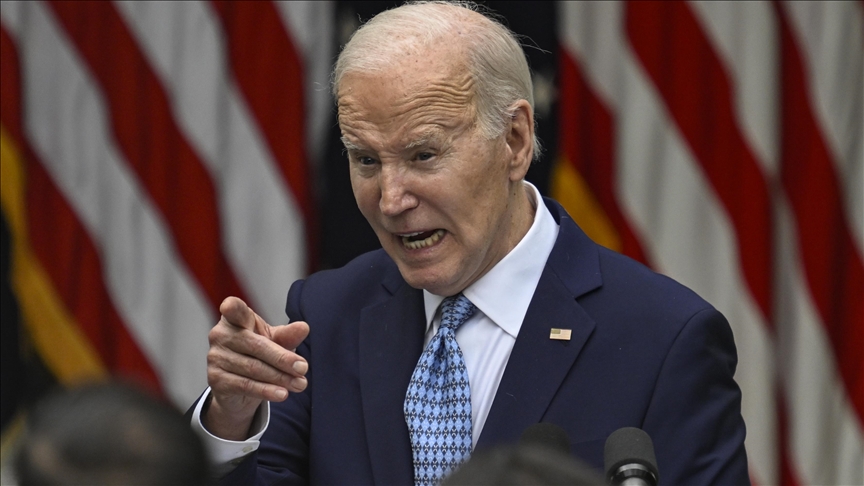 thumbs b c 910b224f3bf75a6008322304bce3fd54