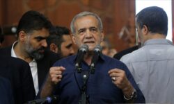 thumbs b c 9d6c6d2d127c25a0a012e2a88f360d19