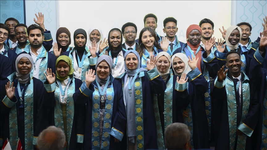 thumbs b c 9f61f7ed9f85ef28f7981833d97c3d01