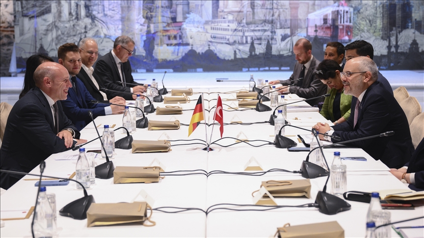 thumbs b c c71482e824280a1b4748a962ad06b0c3