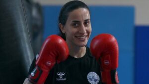 thumbs b c f5a43997f59e815390d8b7a9cfa7c729