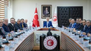 ticaret bakani bolat