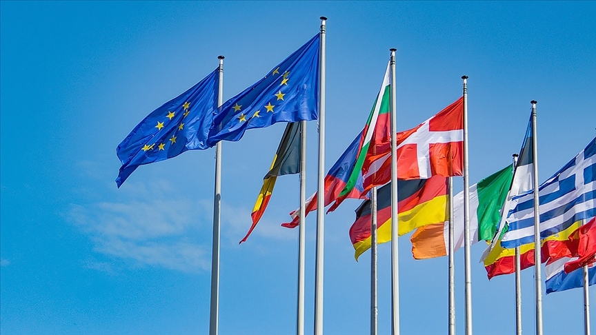 AB ulkeleri 2023 yilinda AR GEye 1237 milyar avroluk butce ayirdi