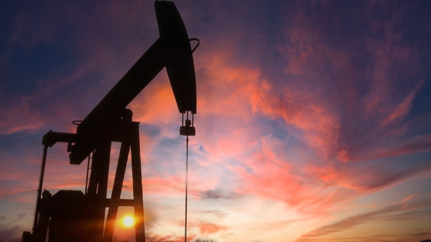 ABD bu yil icin petrol fiyati tahminini asagi yonlu revize etti