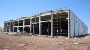 Diyarbakirda Karacadag OSBde fabrikalar yukselmeye basladi