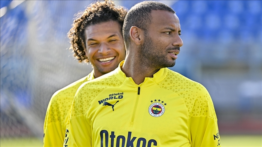 Fenerbahce Joao Pedro nun sozlesmesini sonlandirdi