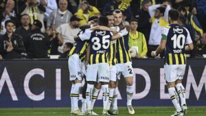 Fenerbahce nin lig tarihindeki performansi