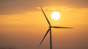 Kuresel ruzgar enerjisi planlari 2030 hedefine ulasmakta yetersiz kaliyor