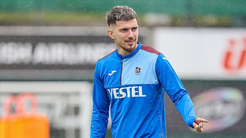 RAMS Basaksehir Berat ozdemir i kiralik olarak kadrosuna katti