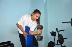 Samsunlu saziye Turkiye yi Dunya Bilek Guresi sampiyonasi nda temsil edecek