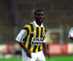 Turk vatandasligi olan Nijeryali eski milli futbolcu Jay Jay Okocha