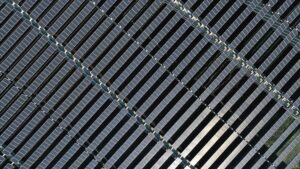 Turkiyenin gunes enerjisinde kurulu gucu 16 bin megavati gecti