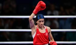 milli boksor hatice akbas paris 2024 te adini finale yazdirdi